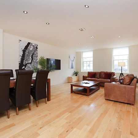 Joivy Spacious 2 Bed,2 Bath Flat, Free Parking And Rooftop Terrace EDI Exteriér fotografie